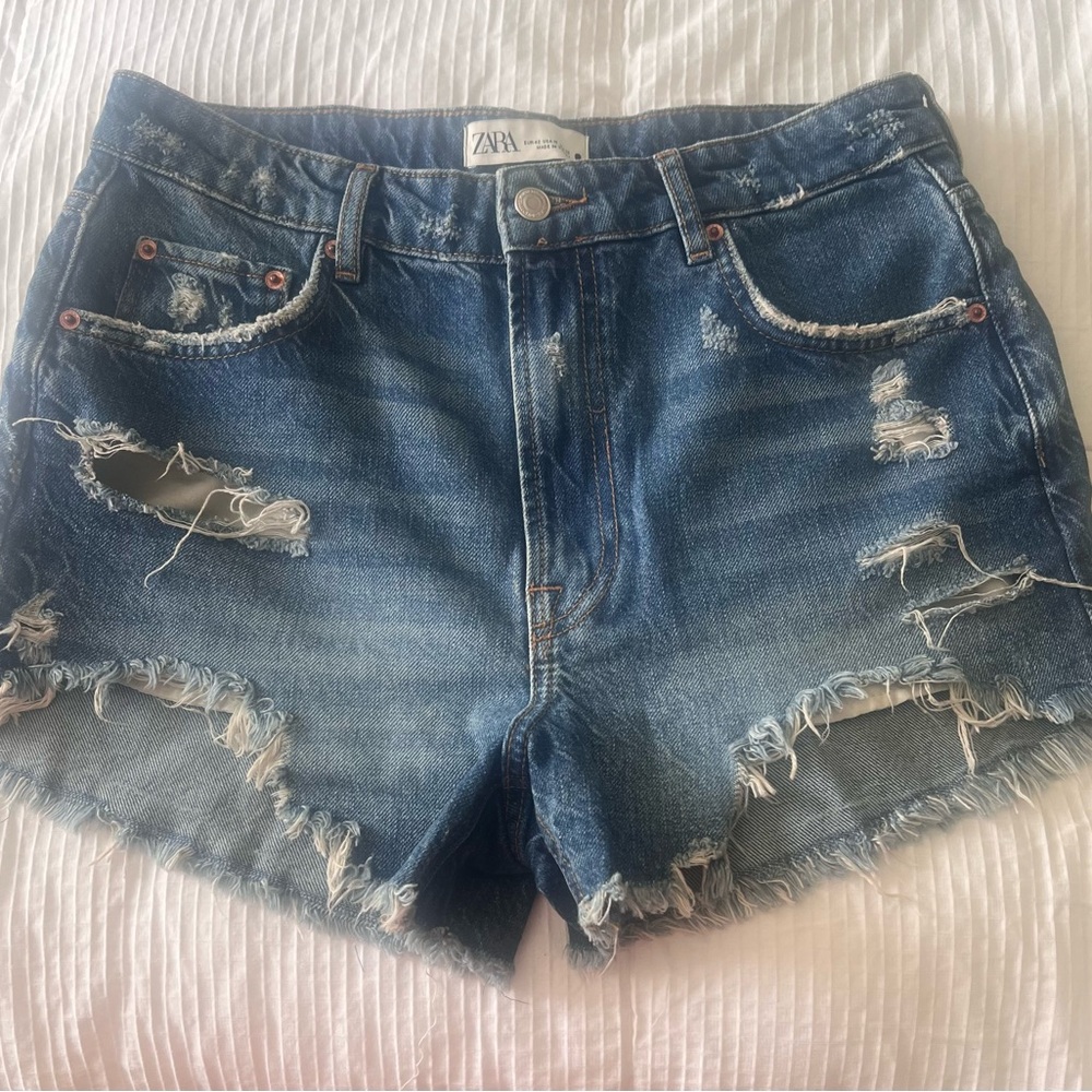 Zara Blue Distressed Jean Shorts High-Waisted